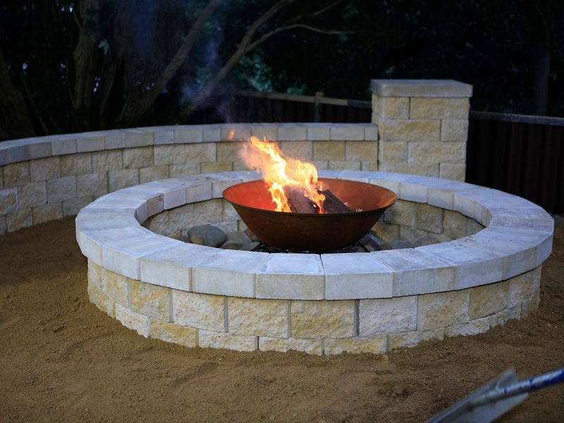 How to build a DIY fire pit